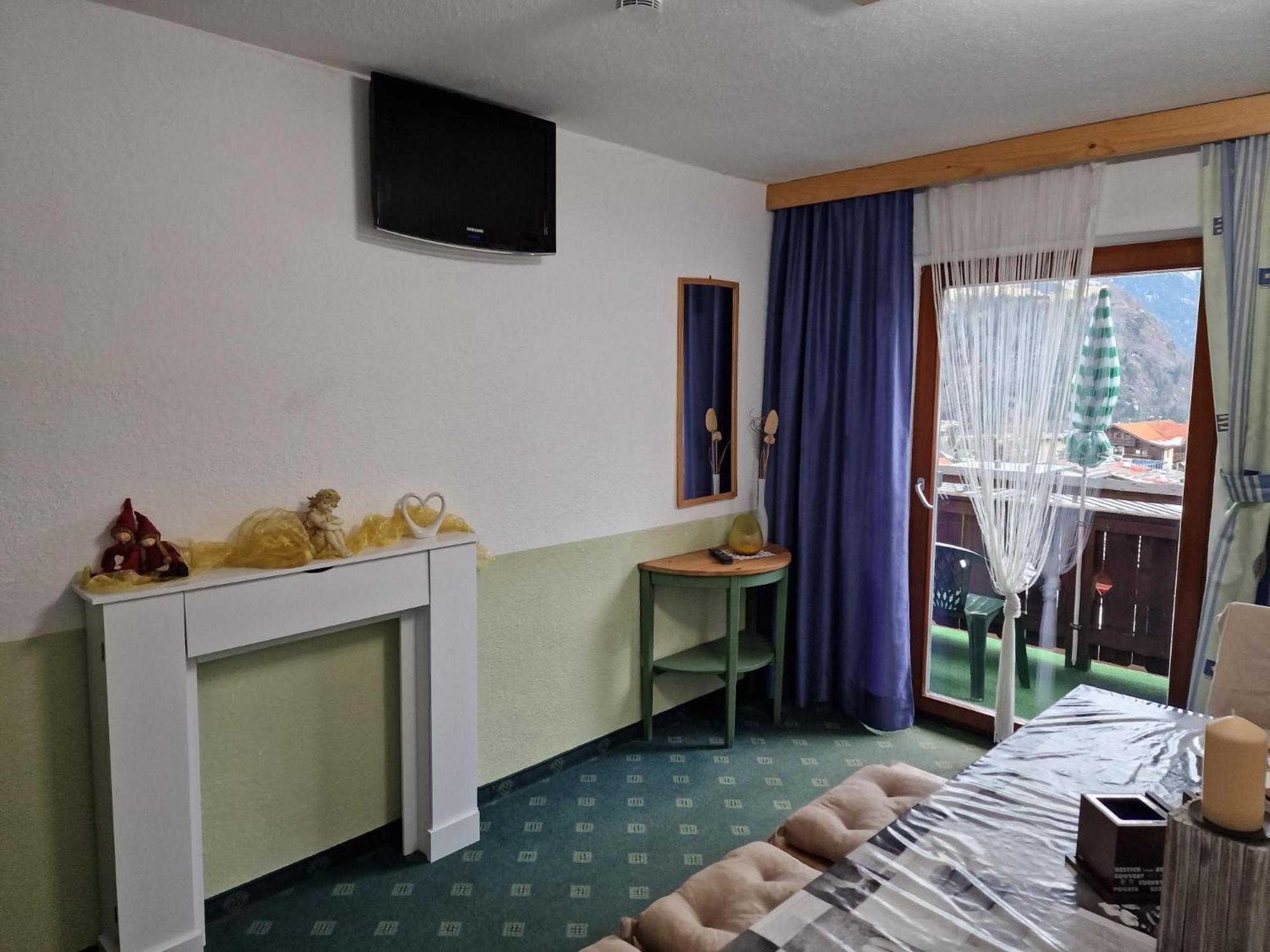 Gaestehaus Fernblick Заутенс Екстериор снимка