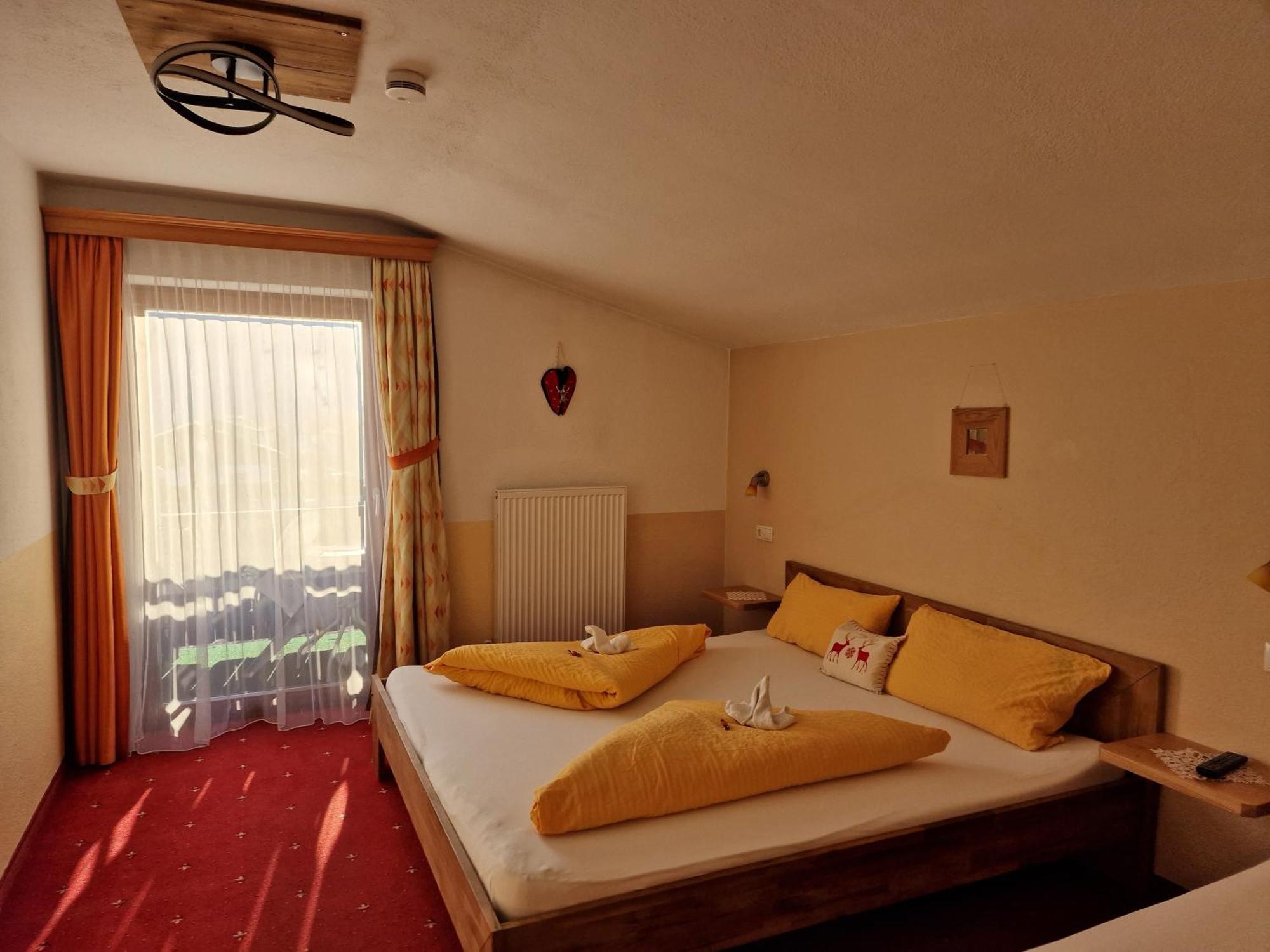 Gaestehaus Fernblick Заутенс Екстериор снимка